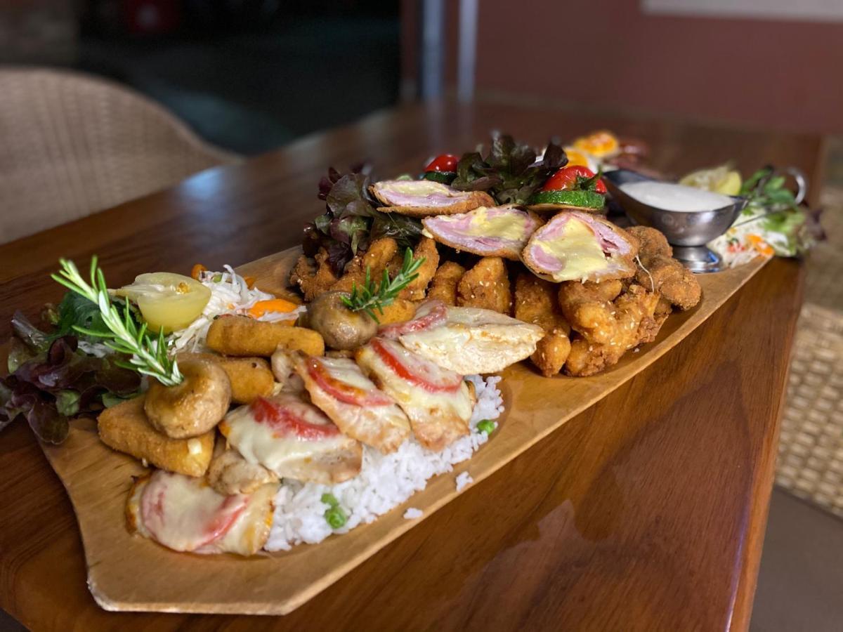 바야 Malom Club Panzio B&B 외부 사진