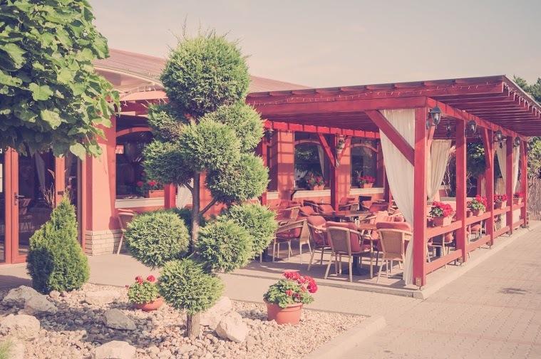바야 Malom Club Panzio B&B 외부 사진